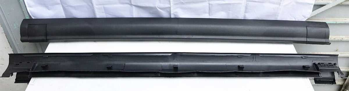 Par De Estribos Plastico Vw Jetta A2 Golf Gti Con Tapas Mk2